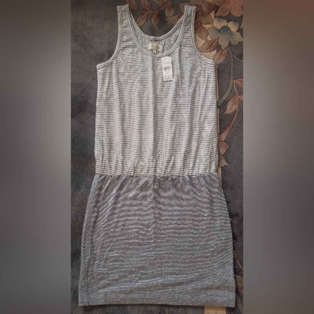 Lou & Grey: grey and white striped dress